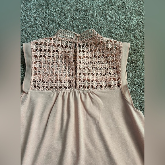 Express Top - Picture 3 of 6